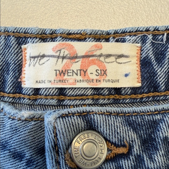 We The Free Distressed Straight Leg Jeans - Picture 2 of 10